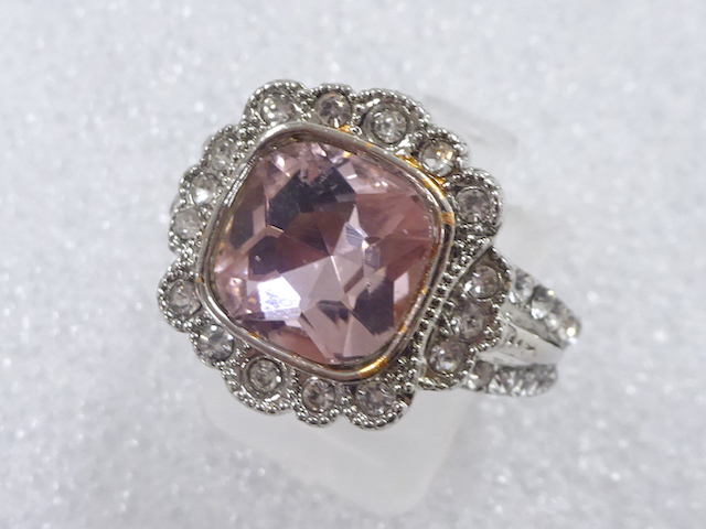 JAPANESE KIMONO / ANTIQUE COLORED STONE RING (SIZE 23)